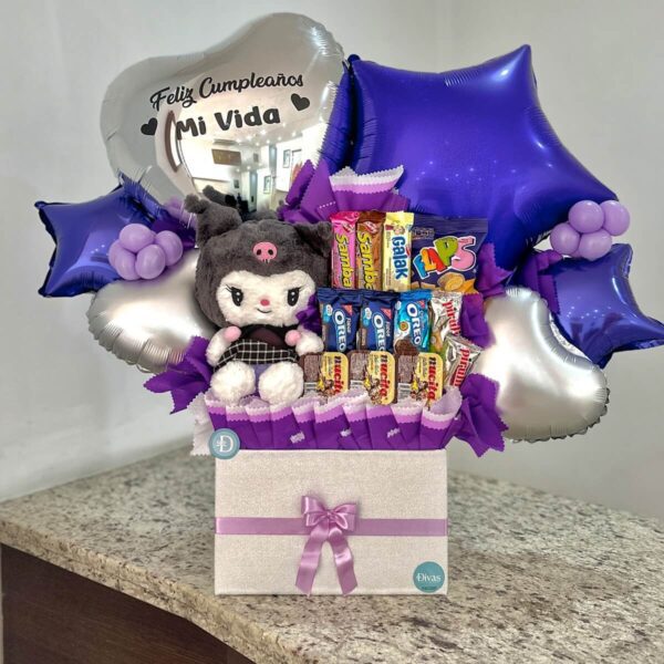 Arreglo completo para cumpleaños infantil con globos y peluche